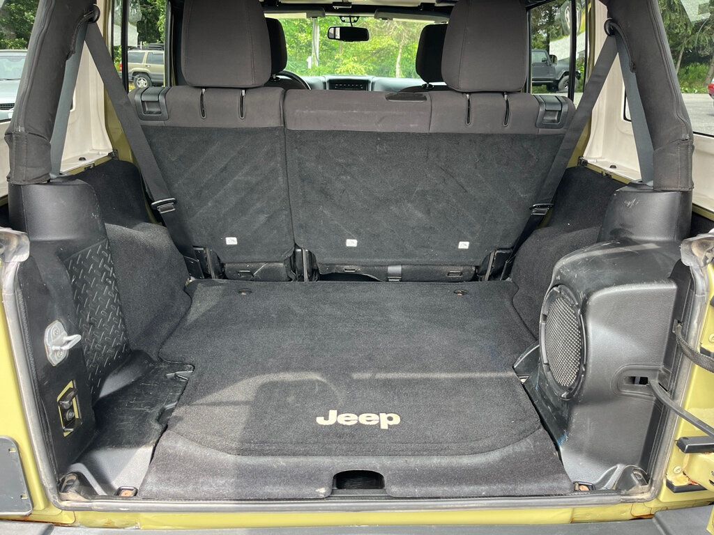 2013 Jeep Wrangler Unlimited photo 39