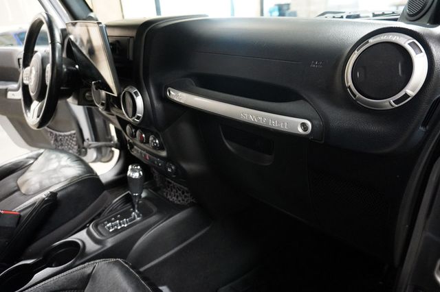 2013 Jeep Wrangler Unlimited 4WD 4dr Freedom Edition - 23067323 - 14