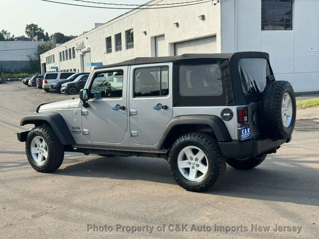 2013 Jeep Wrangler Unlimited 4WD 4dr Freedom Edition - 23065983 - 7
