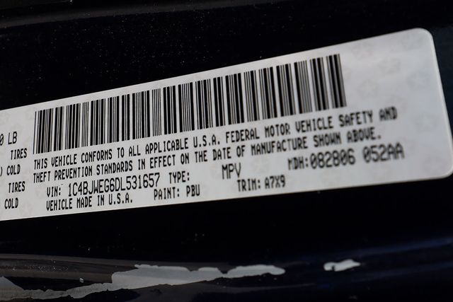 2013 JEEP Wrangler Unlimited 4WD 4dr Sahara - 23027832 - 27