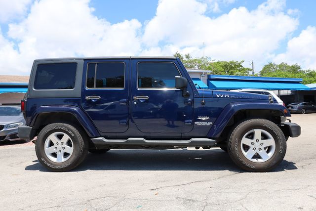 2013 JEEP Wrangler Unlimited 4WD 4dr Sahara - 23027832 - 28