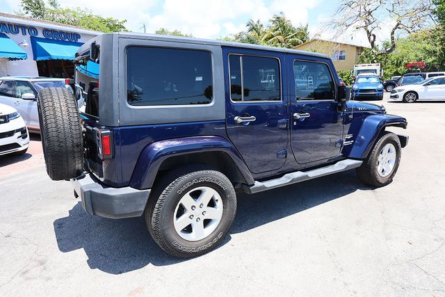 2013 JEEP Wrangler Unlimited 4WD 4dr Sahara - 23027832 - 6