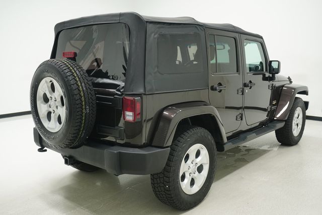 2013 Jeep Wrangler Unlimited 4WD 4dr Sahara - 23017142 - 3