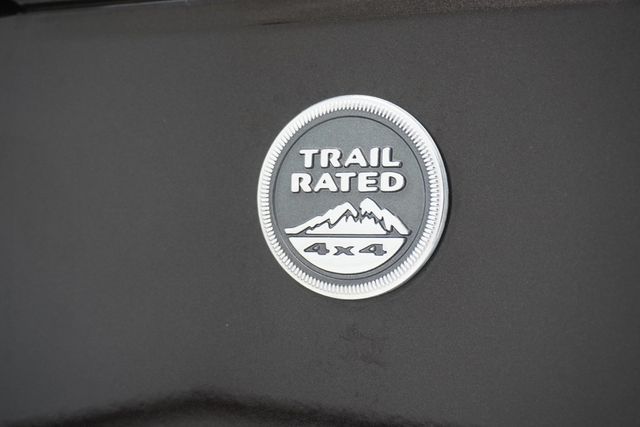 2013 Jeep Wrangler Unlimited 4WD 4dr Sahara - 23017142 - 8