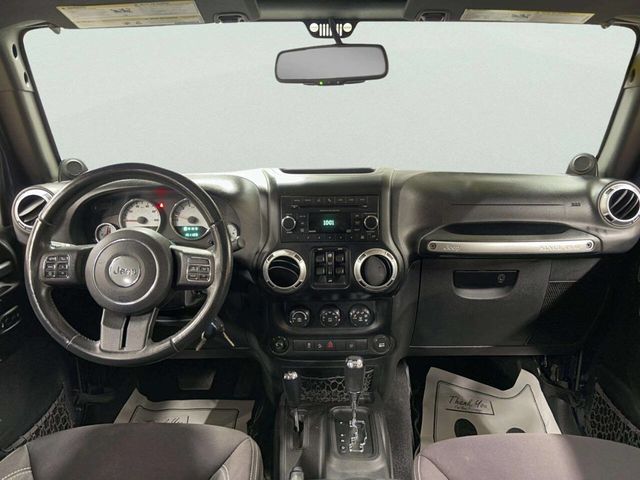 2013 Jeep Wrangler Unlimited 4WD 4dr Sahara - 22951790 - 25