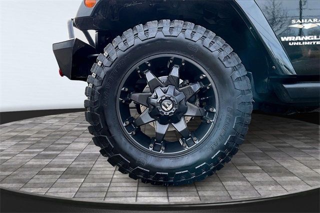 2013 Jeep Wrangler Unlimited 4WD 4dr Sahara - 22966979 - 33