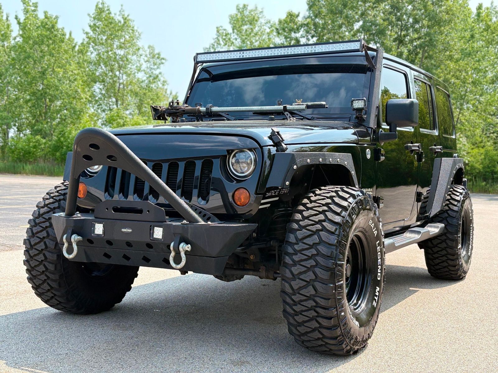 2013 Jeep Wrangler Unlimited Sahara photo 3