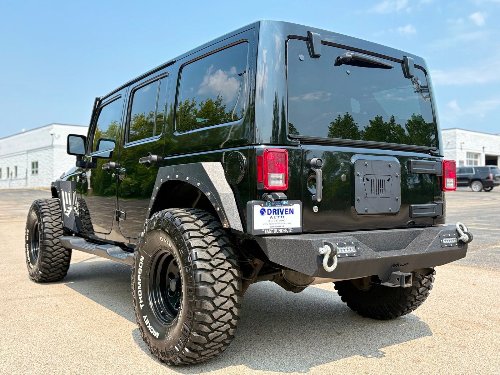 2013 Jeep Wrangler Unlimited Sahara photo 5