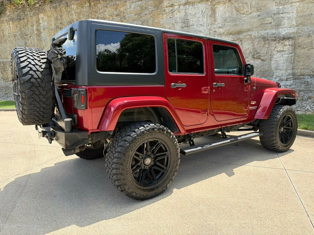 2013 Jeep Wrangler Unlimited 4WD 4dr Sahara - 23047036 - 11