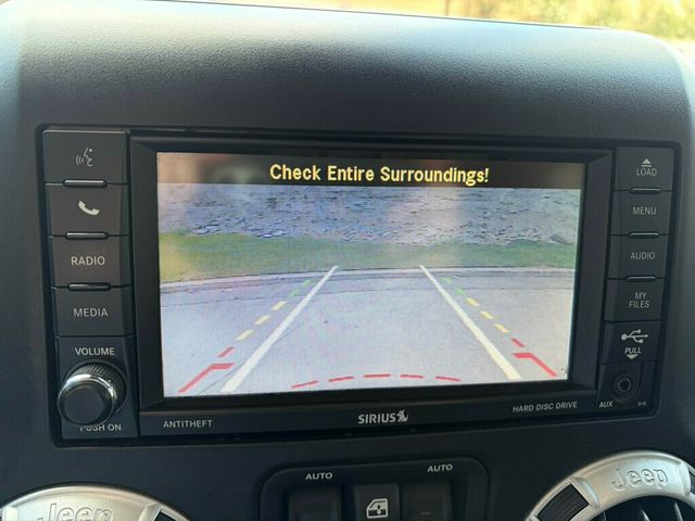 2013 Jeep Wrangler Unlimited 4WD 4dr Sahara - 23047036 - 20