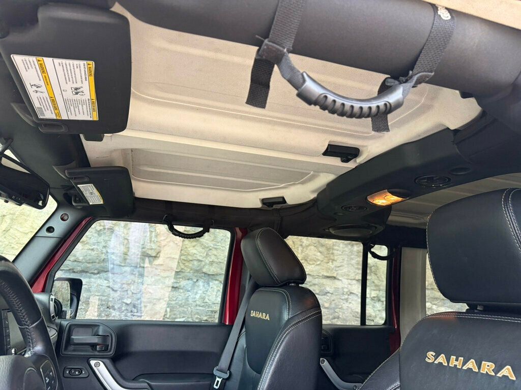 2013 Jeep Wrangler Unlimited 4WD 4dr Sahara - 23047036 - 38