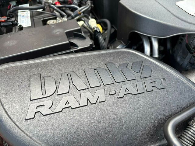 2013 Jeep Wrangler Unlimited 4WD 4dr Sahara - 23047036 - 42
