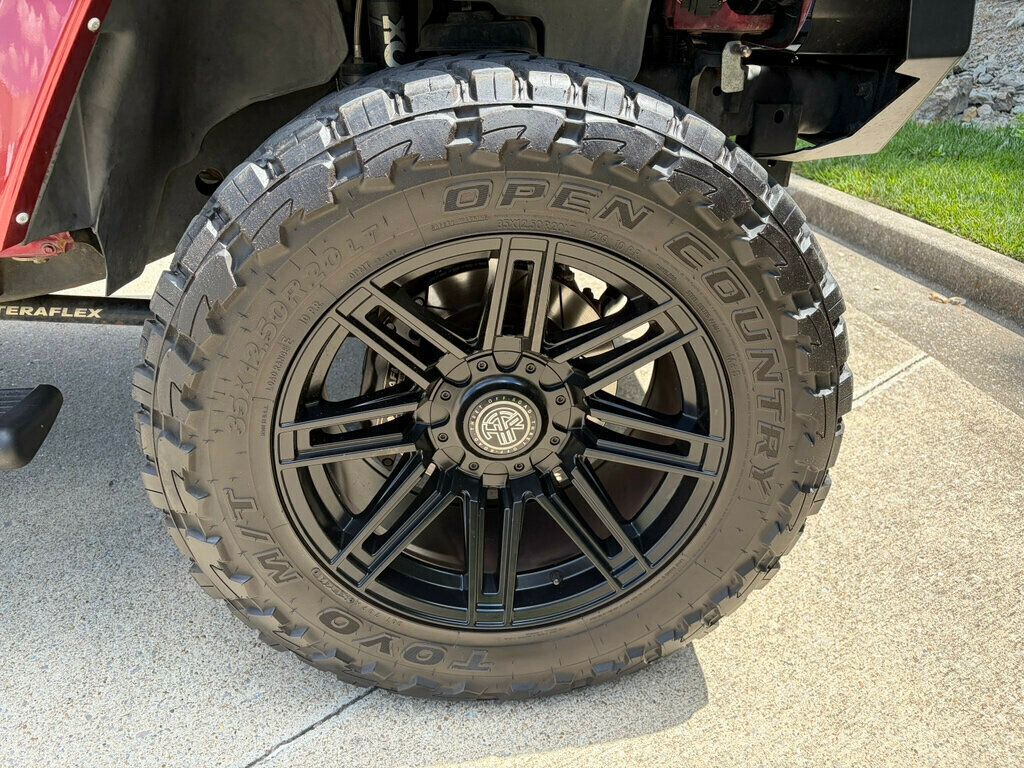 2013 Jeep Wrangler Unlimited 4WD 4dr Sahara - 23047036 - 47