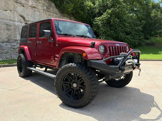 2013 Jeep Wrangler Unlimited 4WD 4dr Sahara - 23047036 - 7