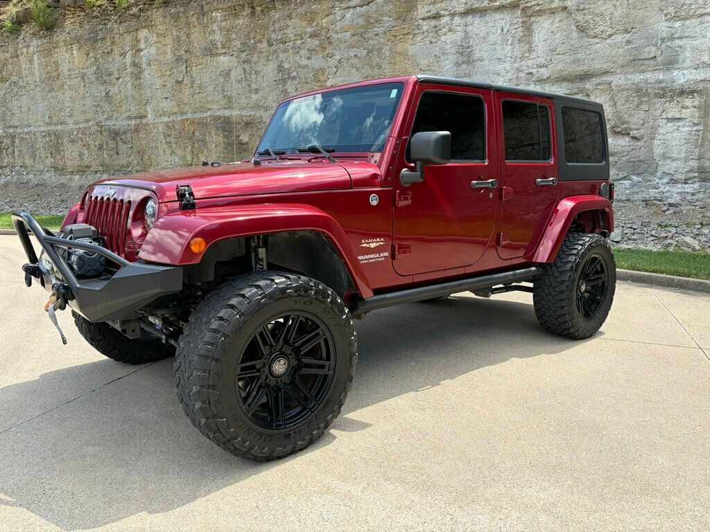2013 Jeep Wrangler Unlimited 4WD 4dr Sahara - 23047036 - 8