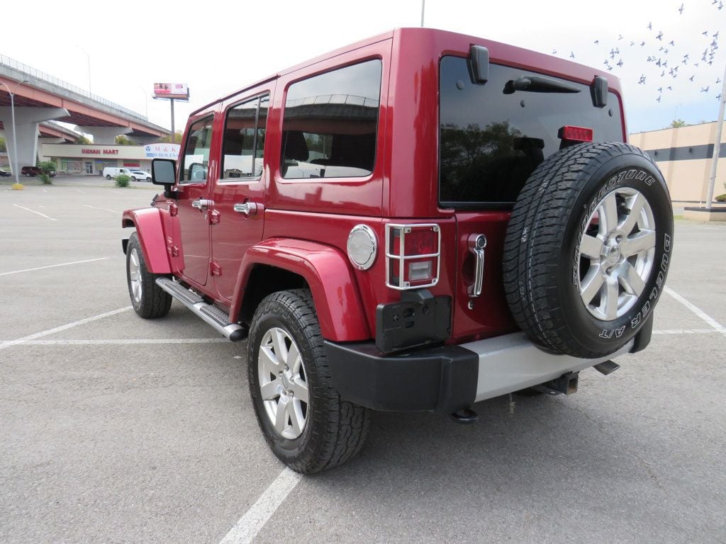 2013 Jeep Wrangler Unlimited 4WD 4dr Sahara - 22631392 - 5