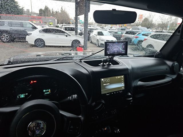 2013 Jeep Wrangler Unlimited 4WD 4dr Sport - 22986446 - 24