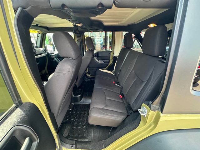 2013 Jeep Wrangler Unlimited 4WD 4dr Sport - 22875041 - 17