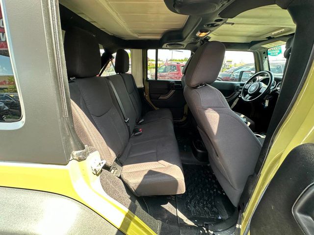 2013 Jeep Wrangler Unlimited 4WD 4dr Sport - 22875041 - 18