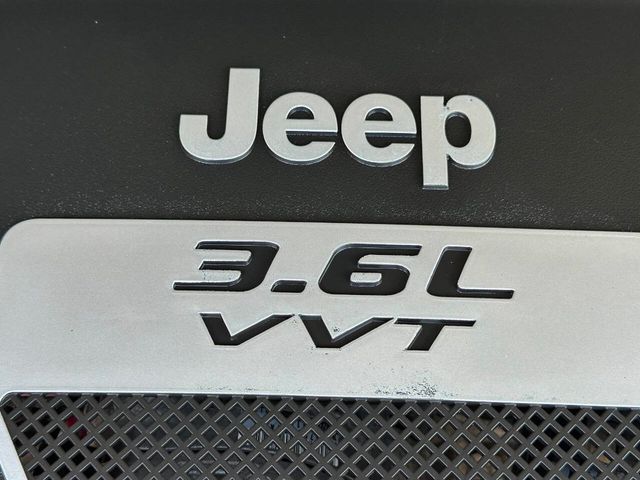 2013 Jeep Wrangler Unlimited 4WD 4dr Sport - 22875041 - 25