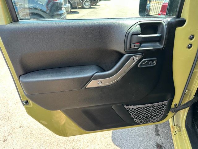 2013 Jeep Wrangler Unlimited 4WD 4dr Sport - 22875041 - 57