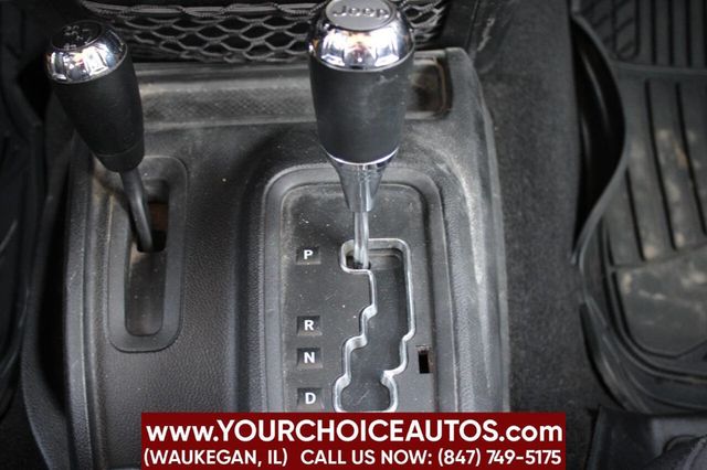 2013 Jeep Wrangler Unlimited 4WD 4dr Sport - 22889881 - 19