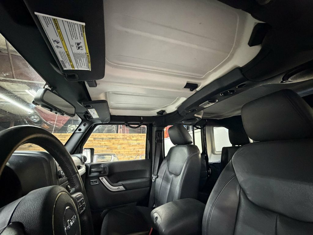 2013 Jeep Wrangler Unlimited Local Trade/Sahara Pkg/Heated Leather Seats/Alpine Audio - 23098092 - 16