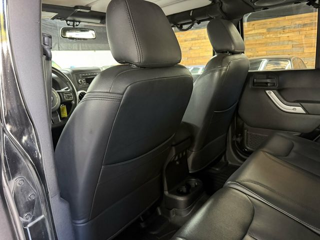 2013 Jeep Wrangler Unlimited Local Trade/Sahara Pkg/Heated Leather Seats/Alpine Audio - 23098092 - 19