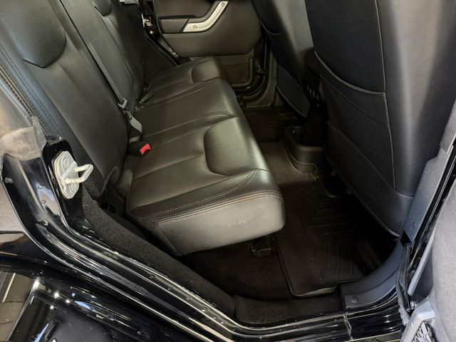 2013 Jeep Wrangler Unlimited Local Trade/Sahara Pkg/Heated Leather Seats/Alpine Audio - 23098092 - 24