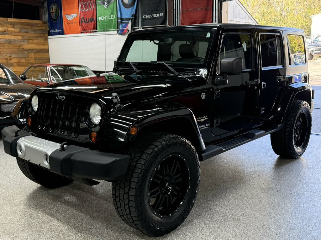 2013 Jeep Wrangler Unlimited Local Trade/Sahara Pkg/Heated Leather Seats/Alpine Audio - 23098092 - 30