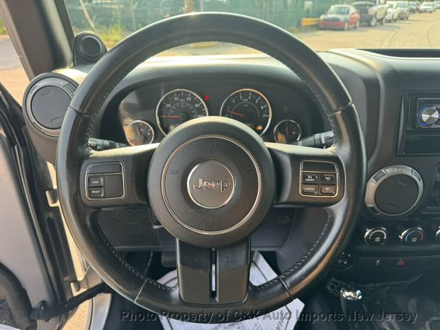 2013 Jeep Wrangler Unlimited MANUAL TRANS!! VERY CLEAN!! UNLIMITED!! 4DR - 23065983 - 16