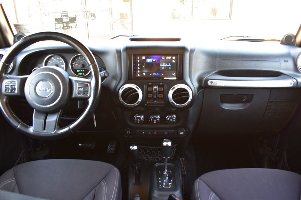 2013 Jeep Wrangler Unlimited Rubicon - 22999682 - 20