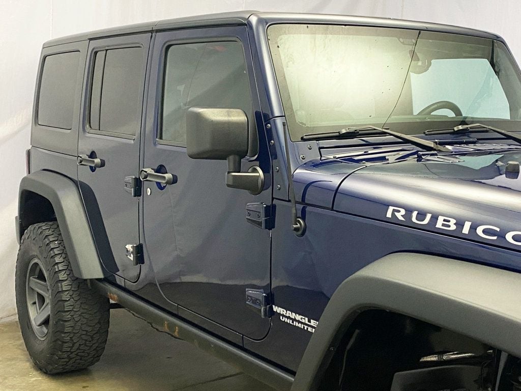 2013 Jeep Wrangler Unlimited Rubicon photo 7