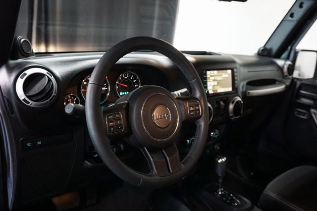 2013 Jeep Wrangler Unlimited *Wrangler Rubicon* *4WD* *Only 7k Original Miles* *1-Owner* - 23015427 - 9