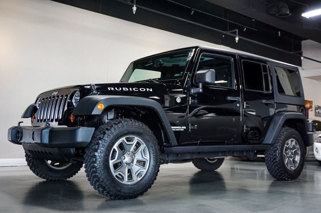 2013 Jeep Wrangler Unlimited *Wrangler Rubicon* *4WD* *Only 7k Original Miles* *1-Owner* - 23015427 - 2