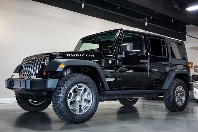2013 Jeep Wrangler Unlimited *Wrangler Rubicon* *4WD* *Only 7k Original Miles* *1-Owner* - 23015427 - 2