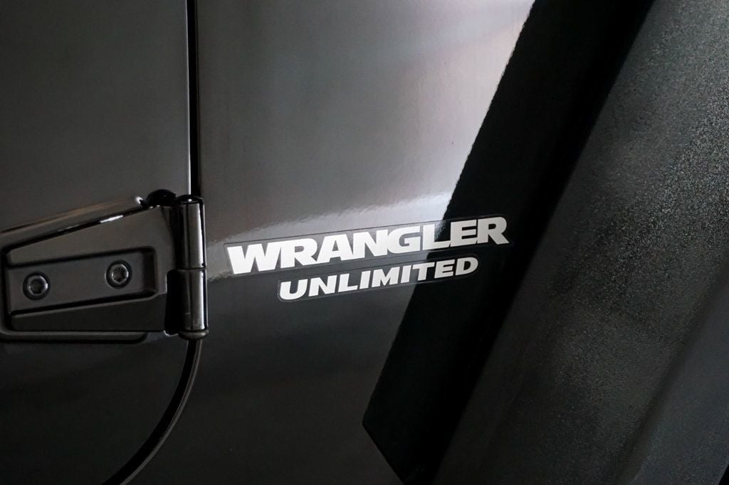 2013 Jeep Wrangler Unlimited *Wrangler Rubicon* *4WD* *Only 7k Original Miles* *1-Owner* - 23015427 - 42