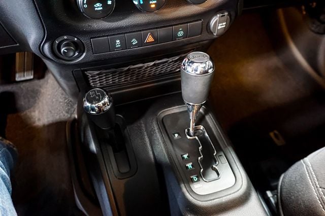 2013 Jeep Wrangler Unlimited *Wrangler Rubicon* *4WD* *Only 7k Original Miles* *1-Owner* - 23015427 - 57