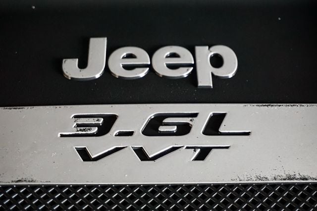 2013 Jeep Wrangler Unlimited *Wrangler Rubicon* *4WD* *Only 7k Original Miles* *1-Owner* - 23015427 - 59