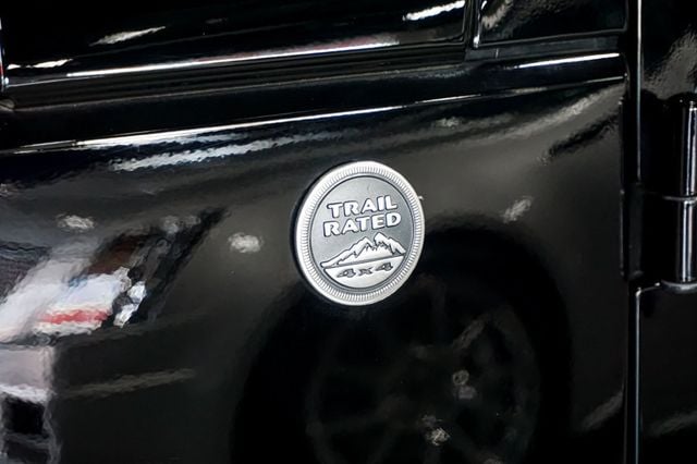 2013 Jeep Wrangler Unlimited *Wrangler Rubicon* *4WD* *Only 7k Original Miles* *1-Owner* - 23015427 - 60