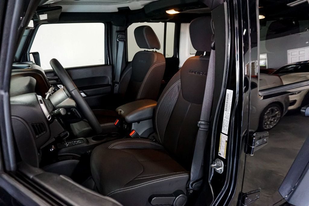 2013 Jeep Wrangler Unlimited *Wrangler Rubicon* *4WD* *Only 7k Original Miles* *1-Owner* - 23015427 - 8