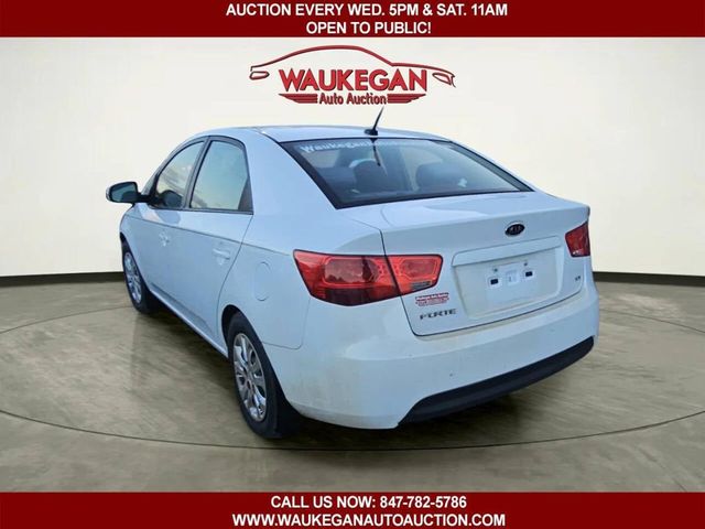 2013 Kia Forte 4dr Sedan Automatic EX - 22998834 - 5