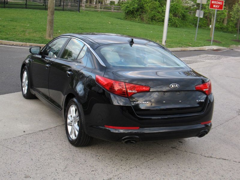 2013 Kia Optima 4dr Sedan EX - 22415267 - 11