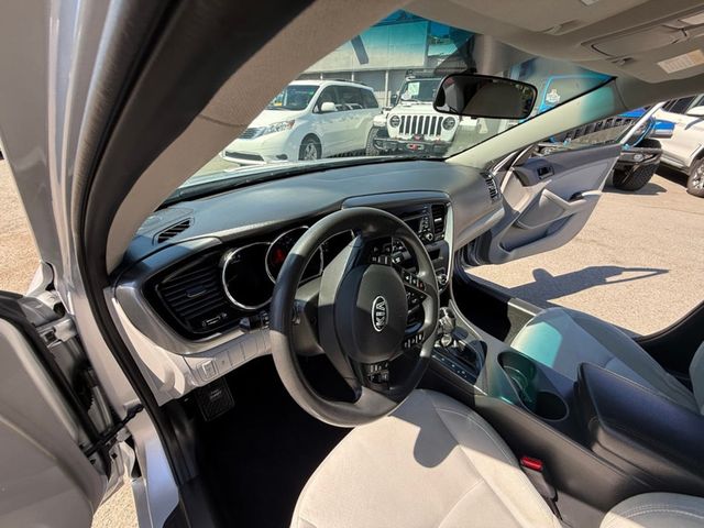 2013 Kia Optima 4dr Sedan LX - 22925298 - 15