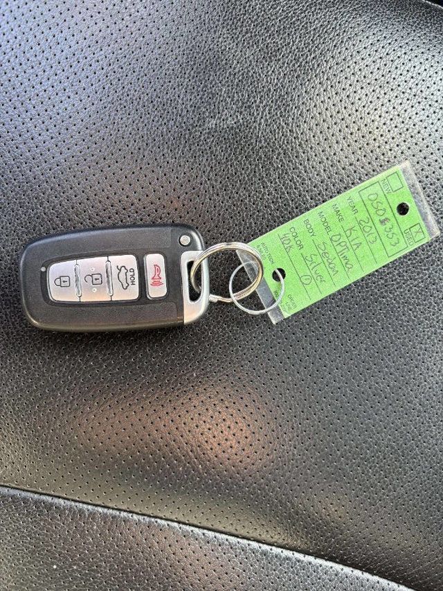 2013 Kia Optima Hybrid EX 4dr Sedan - 22940838 - 37