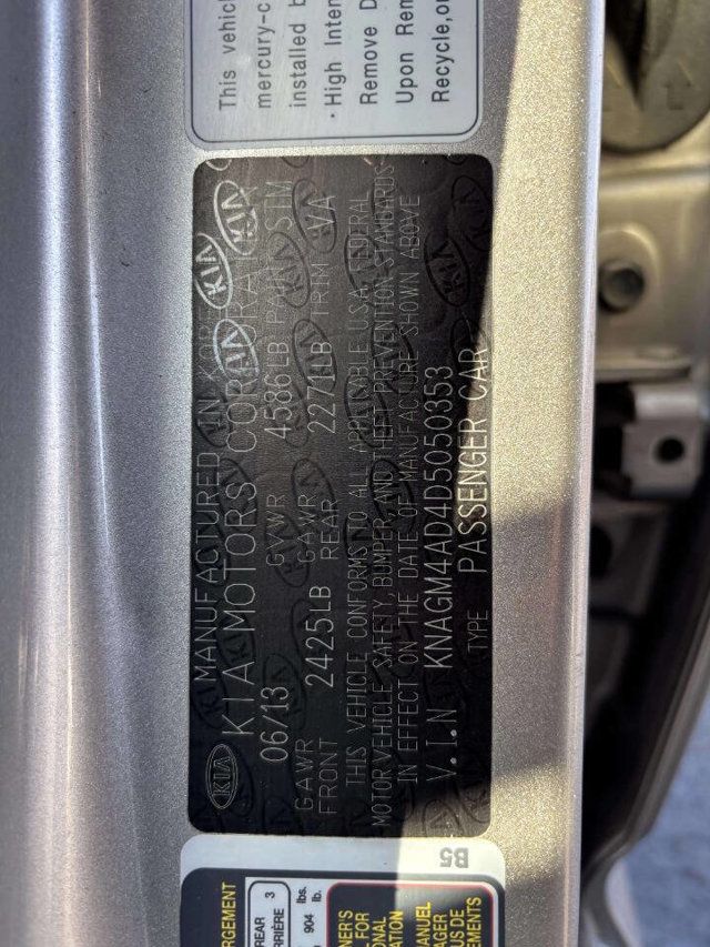 2013 Kia Optima Hybrid EX 4dr Sedan - 22940838 - 38