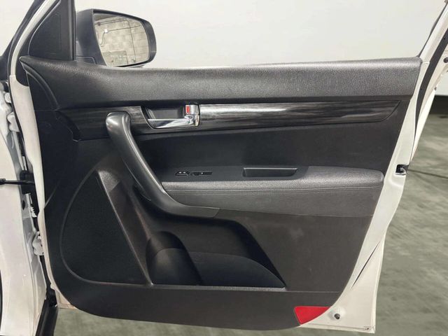 2013 Kia Sorento 2WD 4dr I4-GDI LX - 22976380 - 17