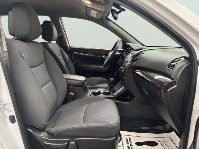 2013 Kia Sorento 2WD 4dr I4-GDI LX - 22976380 - 19