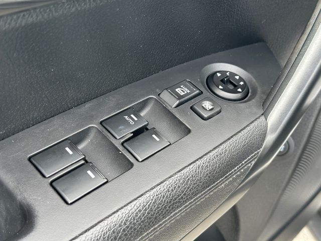 2013 Kia Sorento 2WD 4dr I4 LX - 23068417 - 13