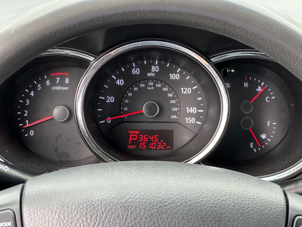 2013 Kia Sorento 2WD 4dr I4 LX - 23068417 - 21